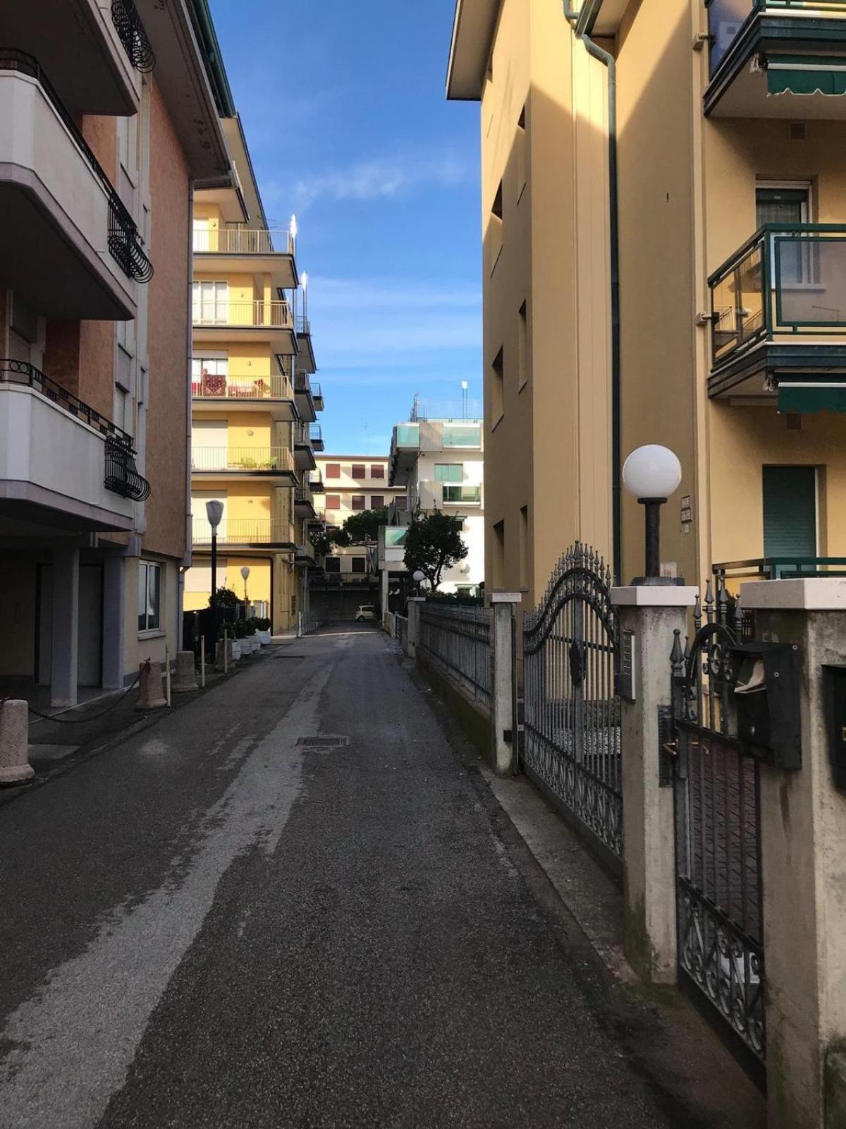 App4Rent - Villa Mimosa - Family Apartment ลิโดดิเยโซโล ภายนอก รูปภาพ