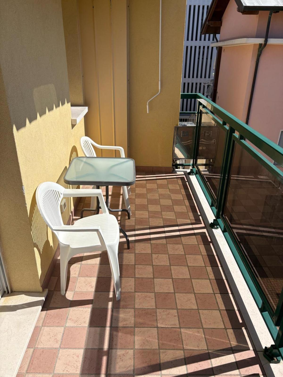 App4Rent - Villa Mimosa - Family Apartment ลิโดดิเยโซโล ภายนอก รูปภาพ