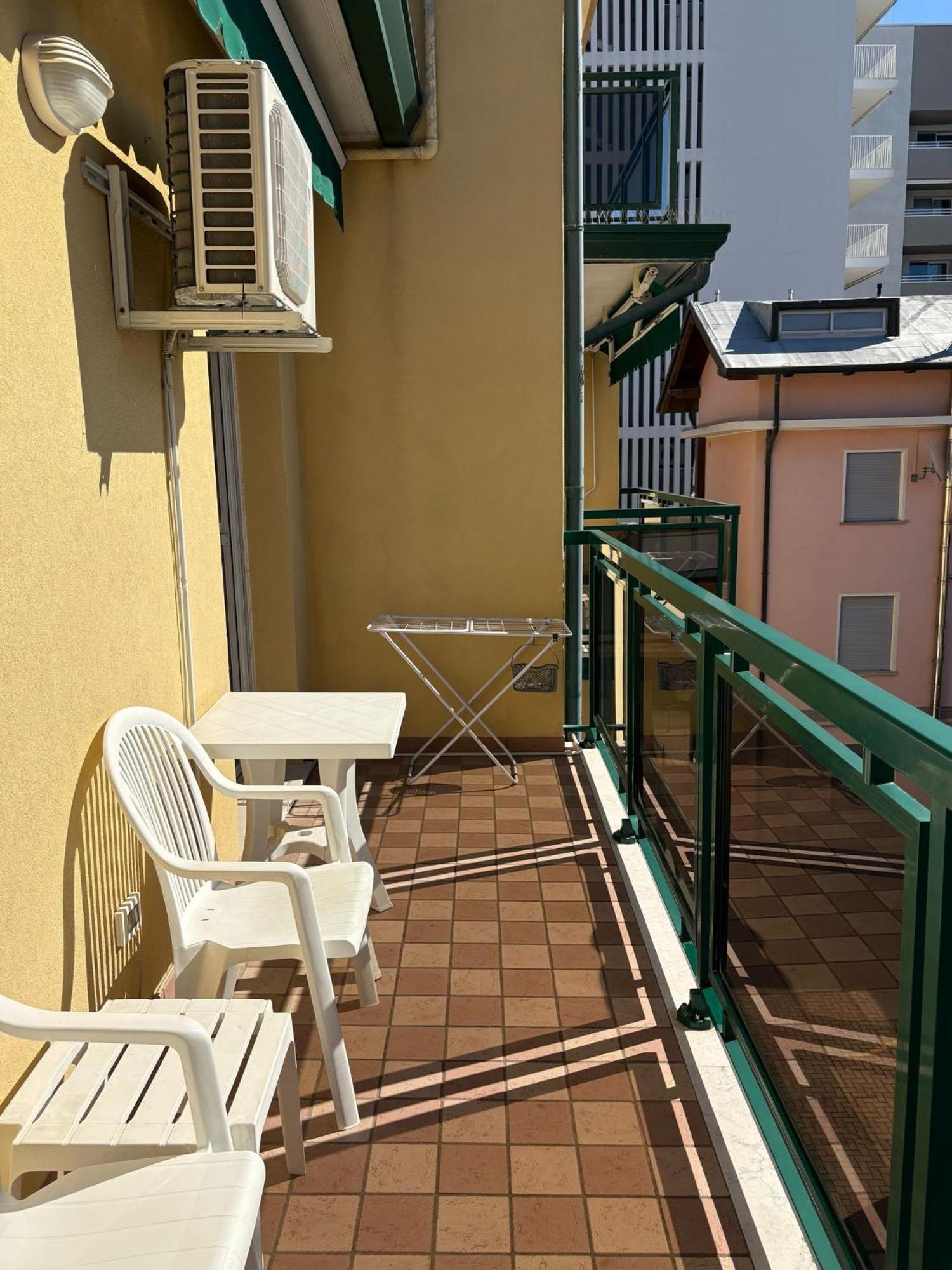 App4Rent - Villa Mimosa - Family Apartment ลิโดดิเยโซโล ภายนอก รูปภาพ