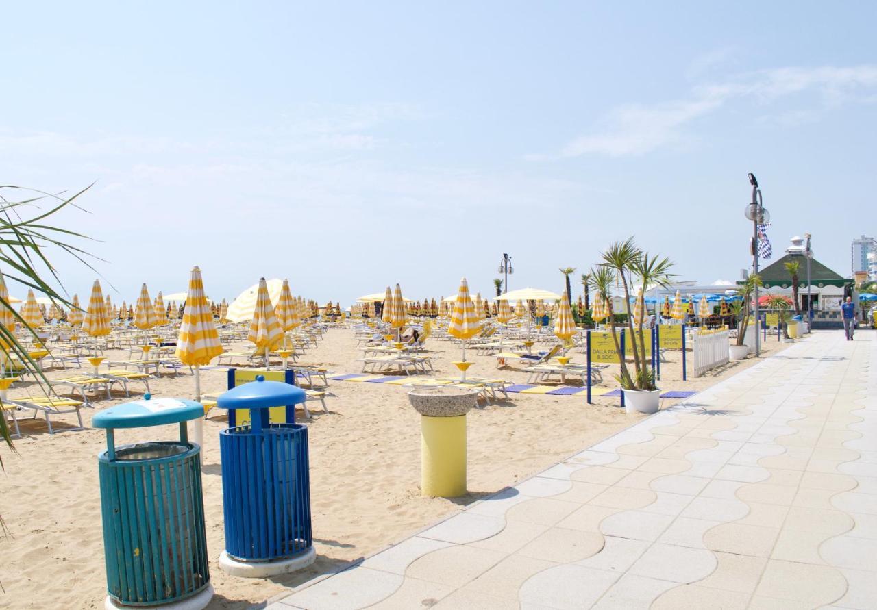 App4Rent - Villa Mimosa - Family Apartment ลิโดดิเยโซโล ภายนอก รูปภาพ